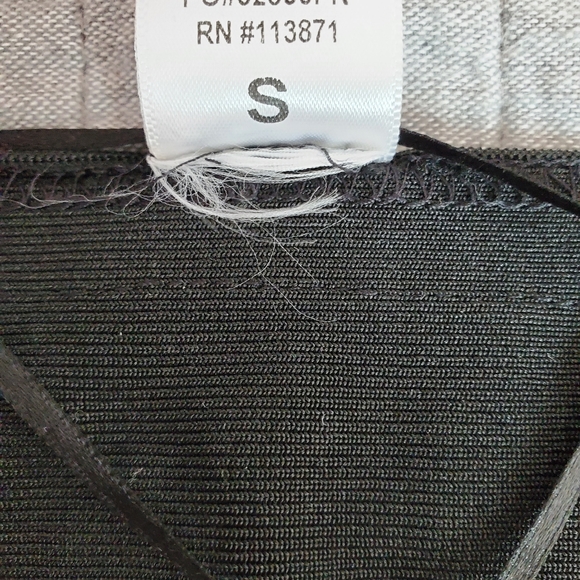 Fashion nova strapy two piece (1) - Picture 6 of 7